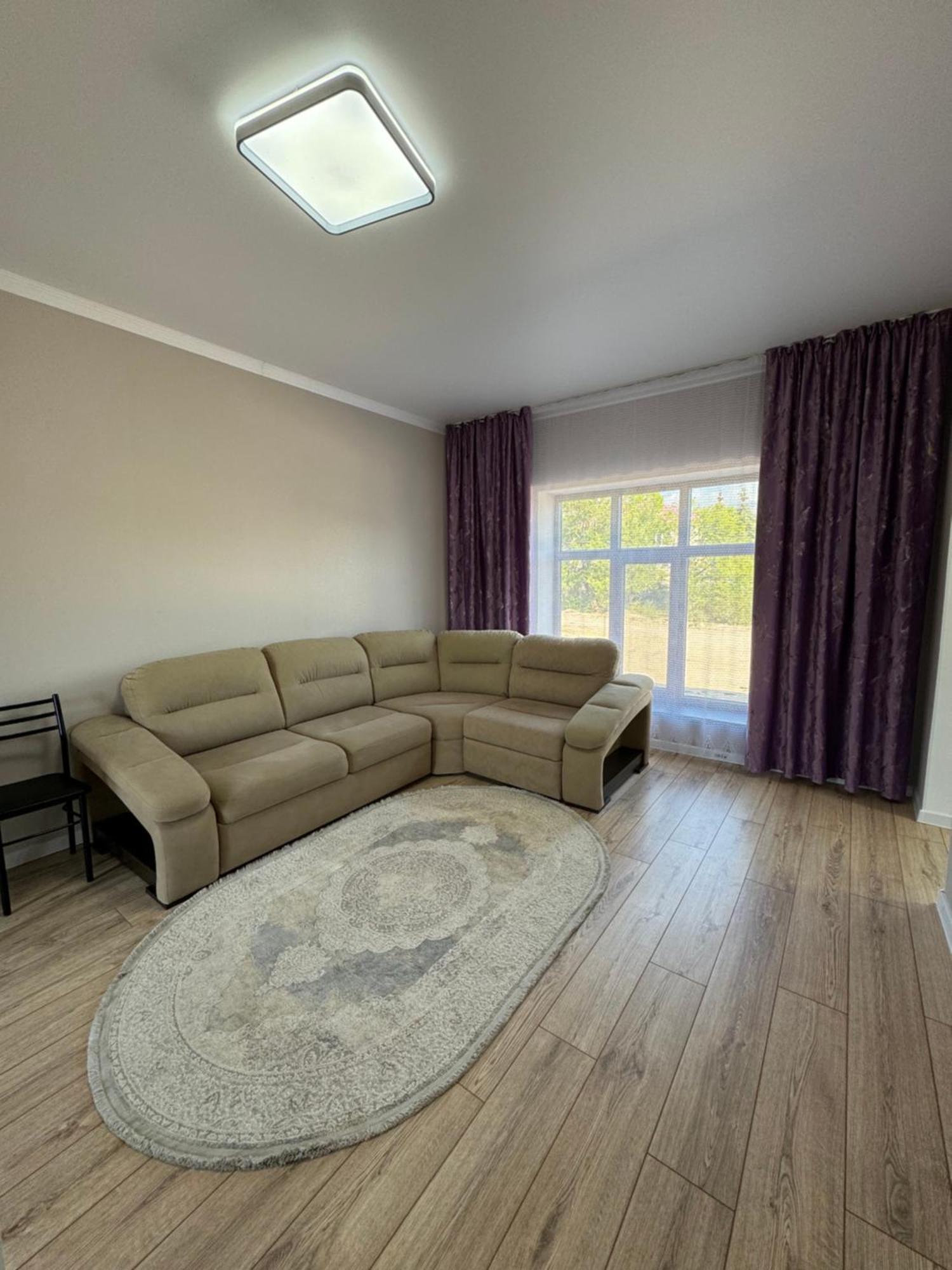 Hotel Алые Паруса à Cholpon-Ata Extérieur photo
